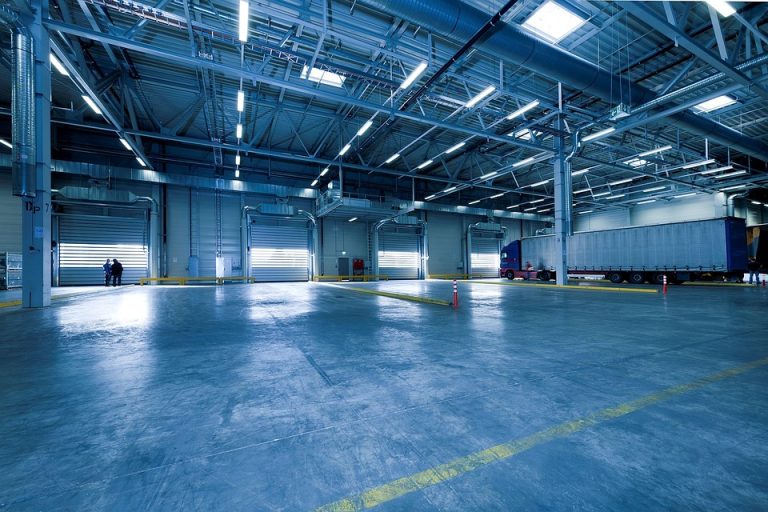 Uncover the Best Warehouse Jobs That Pay Weekly and Biweekly in 2021!